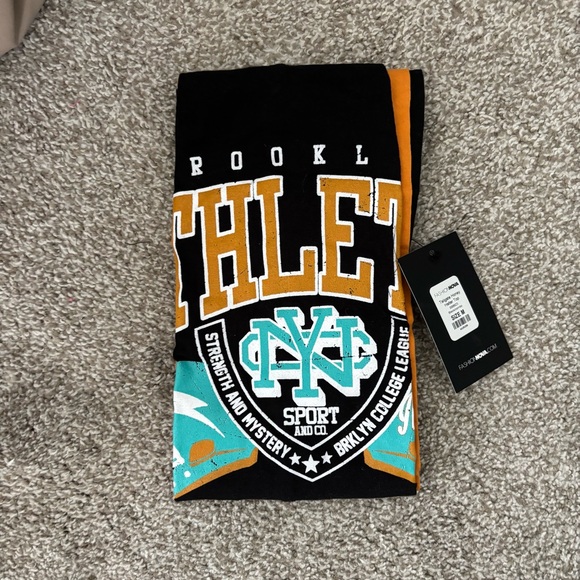 Brooklyn Athletic Graphic Halter Top **NWT** - Picture 1 of 5
